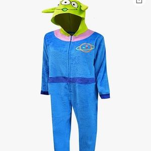 Alien Pajama size large